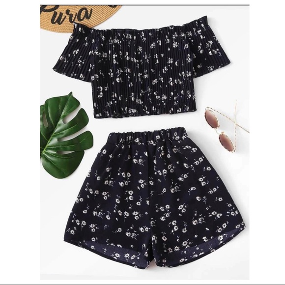 SHEIN Pants - SHEIN | Off Shoulder Floral Crop Top w/ Shorts